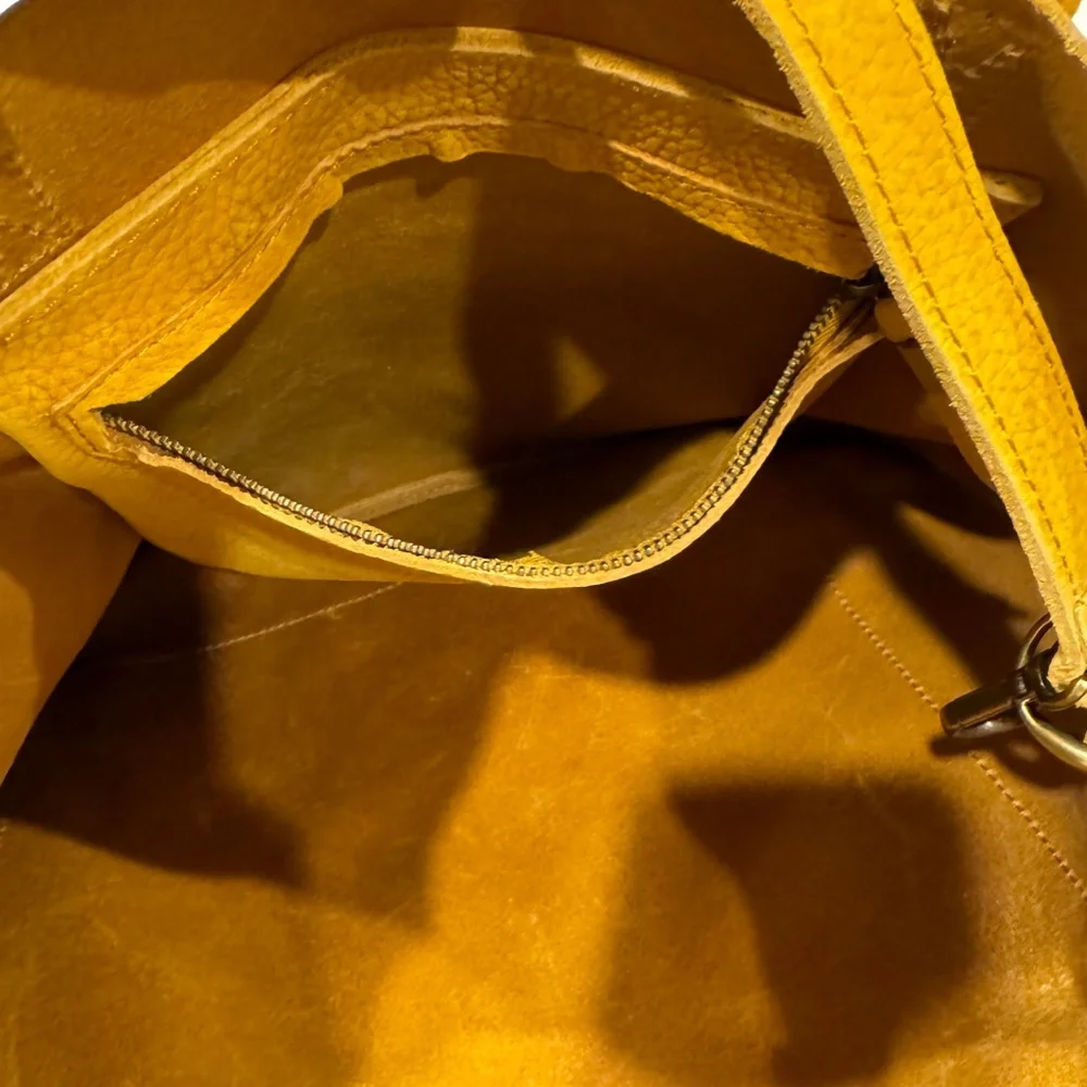 Madewell Transport Tote Mustard Suede Medium